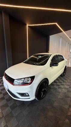 VOLKSWAGEN VOYAGE 1.6 MSI TOTALFLEX 4P MANUAL VOLKSWAGEN VOYAGE 1.6 MSI TOTALFLEX 4P MANUAL